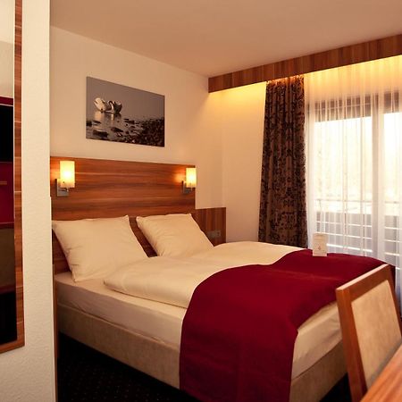 Hotel Knaus Am Hafen Uhldingen-Mühlhofen Eksteriør bilde