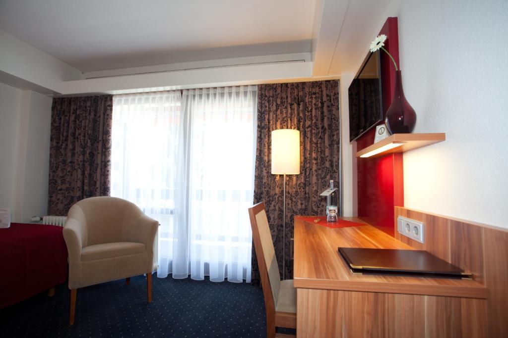 Hotel Knaus Am Hafen Uhldingen-Mühlhofen Rom bilde